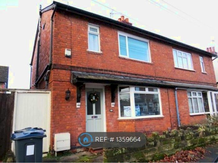 3 Bedroom Semi-Detached House To Rent In Victoria Road, Stirchley, Birmingham, B30