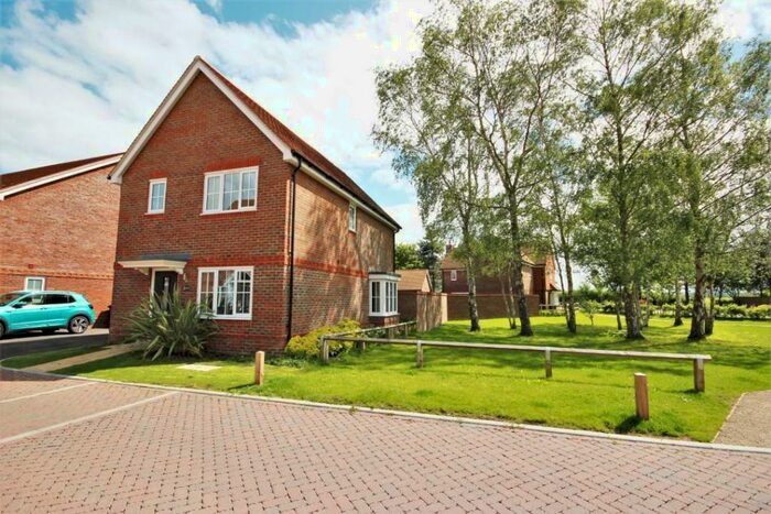 3 Bedroom Link Detached House To Rent In Lamble Walk, East Hanney, Wantage, OX12