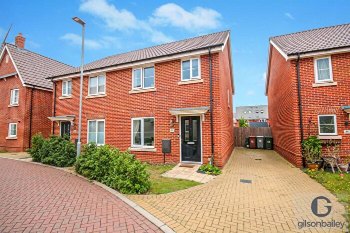 3 Bedroom Semi-Detached House For Sale In Towler Drive, Sprowston, NR7