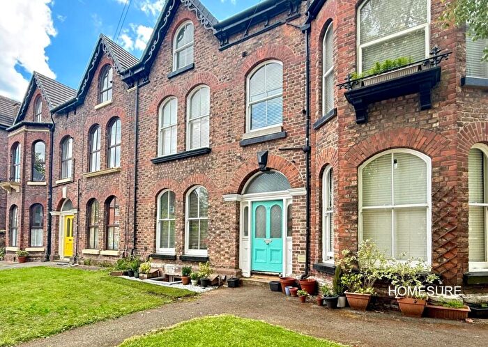 2 Bedroom Flat To Rent In Bertram Road, Liverpool, Merseyside, L17