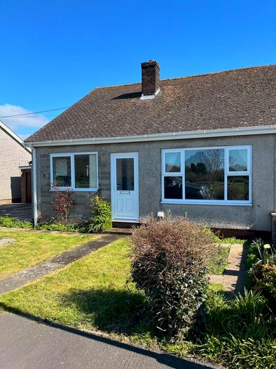 2 Bedroom Bungalow To Rent In Ffordd Y Felin, Bryncrug, Tywyn, LL36