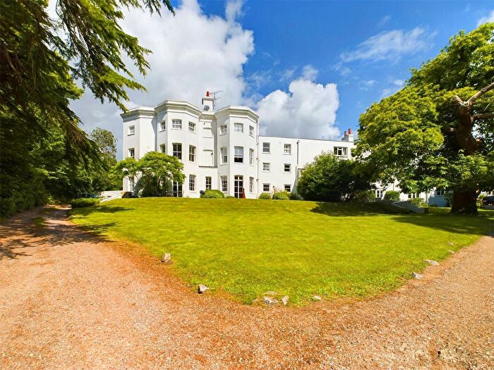 1 Bedroom Flat For Sale In Hill Farm Road, Taplow, Maidenhead, Buckinghamshire, SL6