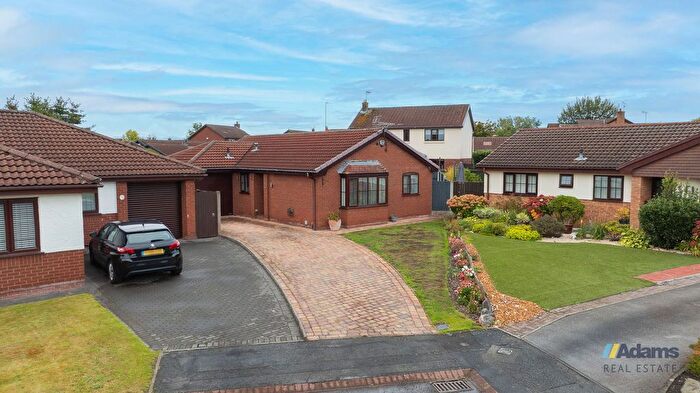 3 Bedroom Bungalow For Sale In Gainford Close, Parklands, Widnes, WA8