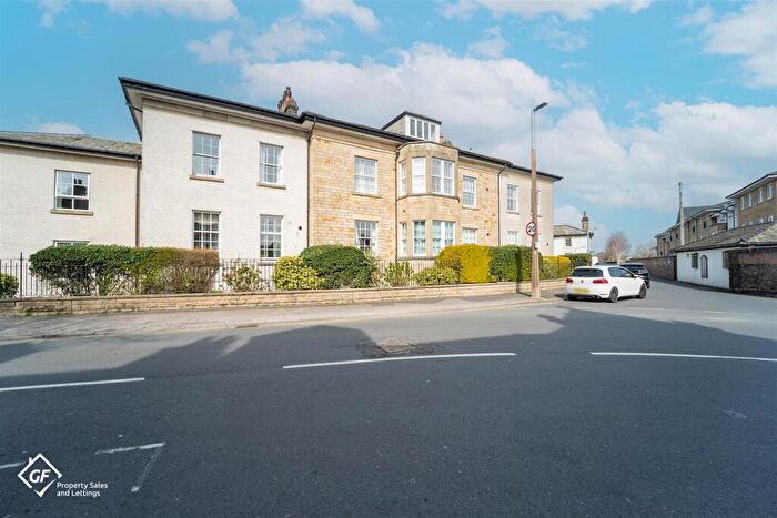 3 Bedroom Flat For Sale In The Parks, Bare, Morecambe, LA4