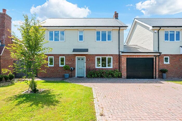 4 Bedroom Detached House For Sale In Bannisters Croft, Blindley Heath, Surrey, RH7