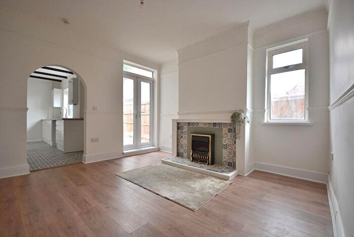 3 Bedroom Semi-Detached House To Rent In Balfour Street, Kirkby-in-Ashfield, NG17