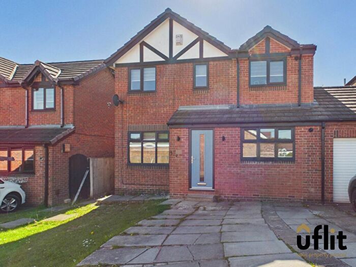 4 Bedroom Link Detached House For Sale In Venus Court, Brinsworth, Rotherham, S60