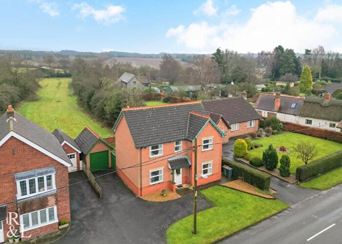 4 Bedroom Detached House For Sale In Ashby Road, Packington, Ashby-De-La-Zouch, LE65