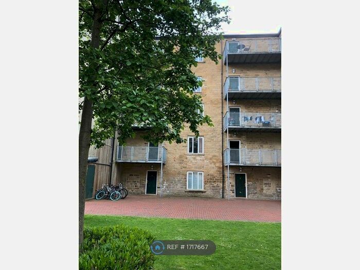 1 Bedroom Flat To Rent In Buslingthorpe Lane, Leeds, LS7