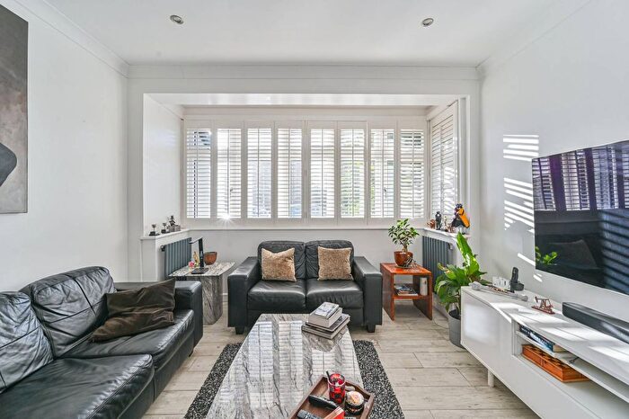 5 Bedroom Detached House For Sale In Dunblane Road, Blackheath, London, SE9