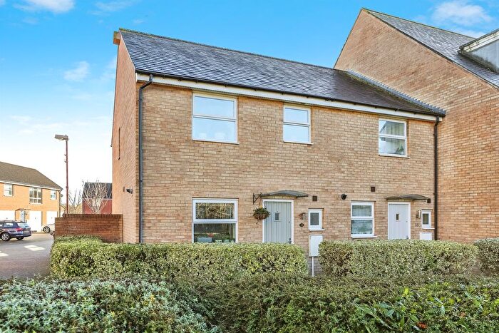 3 Bedroom Terraced House For Sale In Whitley Road, Upper Cambourne, Cambridge, CB23