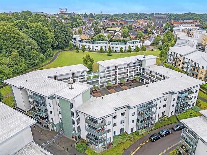 2 Bedroom Flat For Sale In Rollason Way, Brentwood, CM14