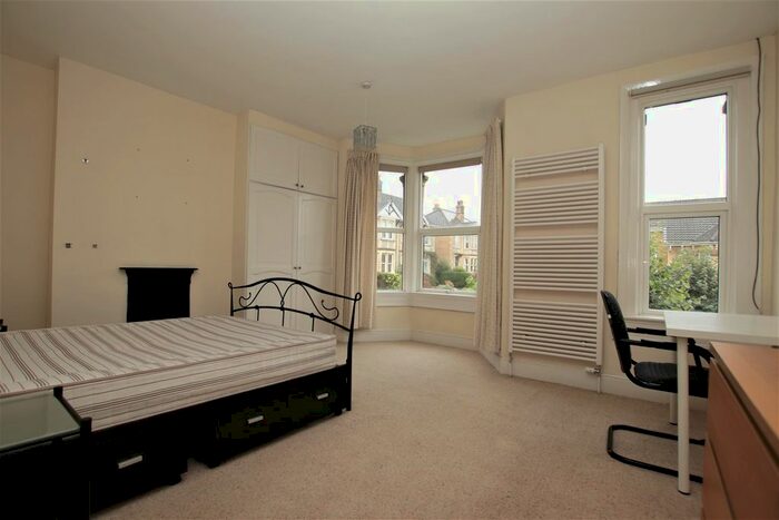 5 Bedroom Detached House To Rent In Kipling Avenue, Bath, BA2