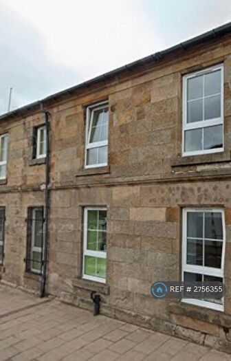2 Bedroom Terraced House To Rent In Kirk Street, Stonehouse, Larkhall, ML9