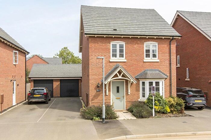 3 Bedroom Detached House For Sale In Woodward Drive, Market Harborough, LE16