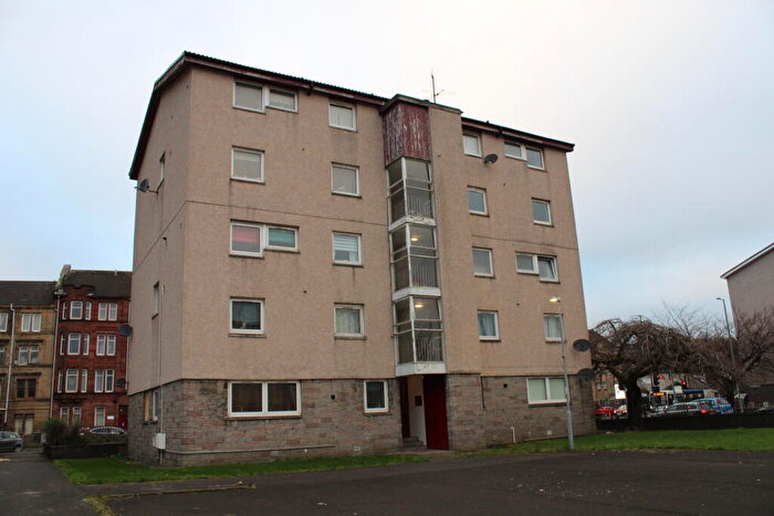 2 Bedroom Maisonette To Rent In George Street, Paisley, PA1