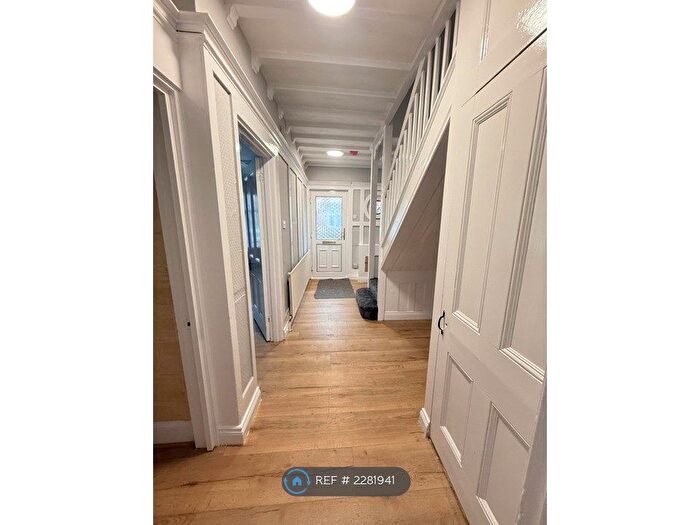 4 Bedroom Terraced House To Rent In Dale Road, Luton, LU1
