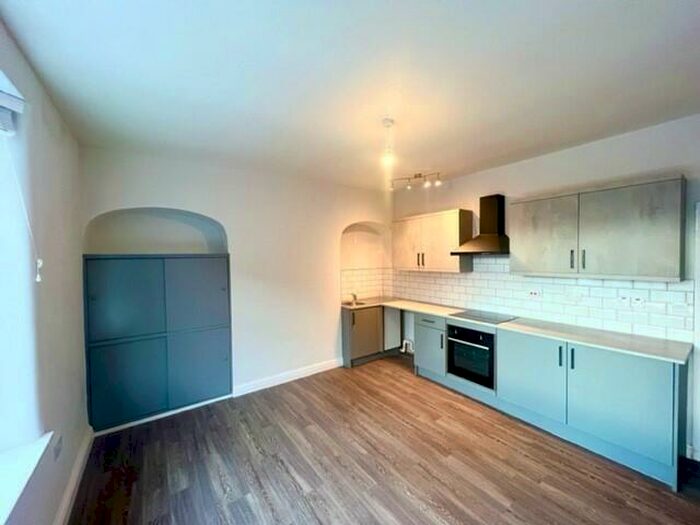 1 Bedroom Flat To Rent In Bradwall Road, Sandbach, CW11