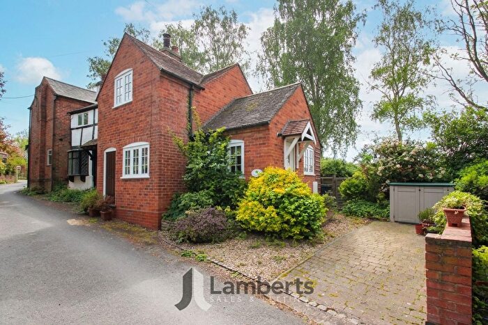 1 Bedroom Semi-Detached House For Sale In Mill Lane, Feckenham, B96