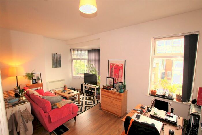 1 Bedroom Flat To Rent In Clarendon Park Road, Leicester, LE2