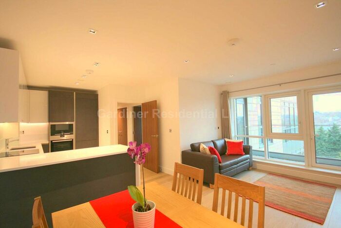 1 Bedroom Flat To Rent In Dickens Yard, Ealing, London, W5