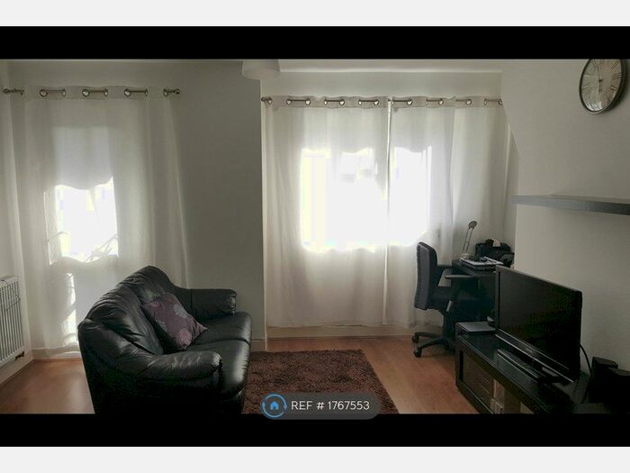 Studio To Rent In Great Dover Street, London, SE1