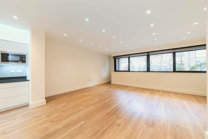 2 Bedroom Flat To Rent In Northcote Avenue, Ealing, W5