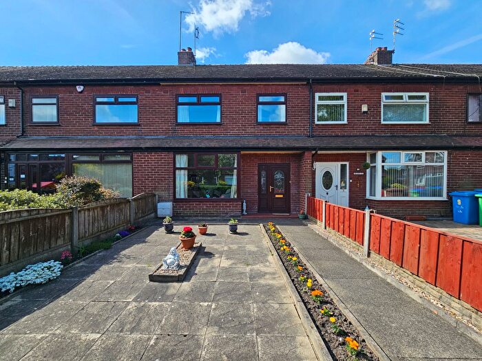 3 Bedroom Terraced House For Sale In Melton Close, Heywood, OL10