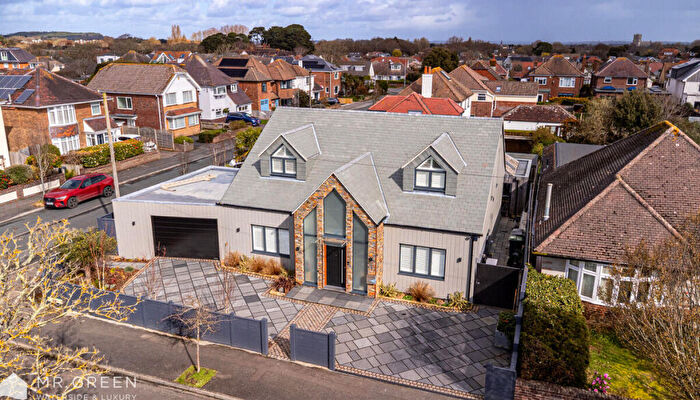 4 Bedroom Detached House For Sale In Baring Road, Bournemouth, BH6