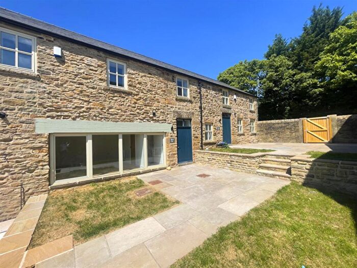 3 Bedroom Barn Conversion To Rent In Woods Barn, Stacey Bank Farm Loxley, S6