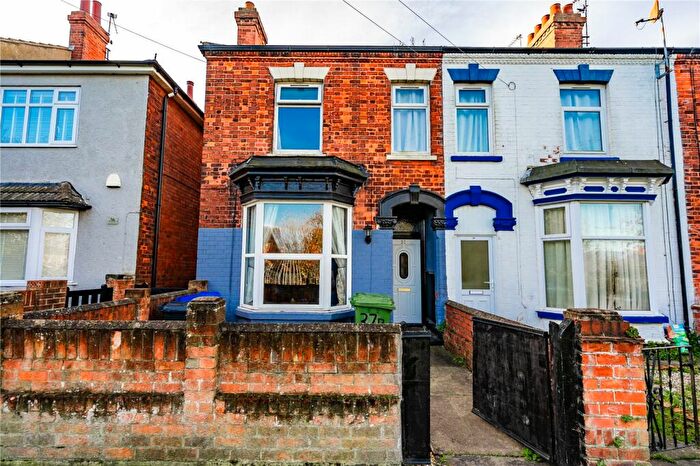 3 Bedroom Semi-Detached House For Sale In Cromwell Avenue, Grimsby, Lincolnshire, DN31