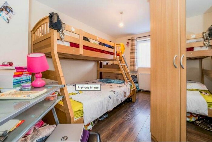 2 Bedroom Flat To Rent In Albatross Close, Beckton, London, E6