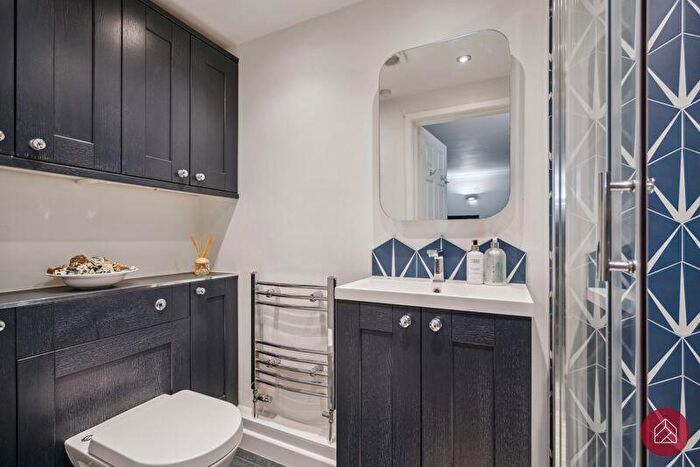 3 Bedroom Terraced House For Sale In High Street, Swindon, SN6