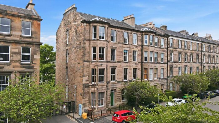 5 Bedroom Flat To Rent In Lutton Place, Newington, Edinburgh, EH8