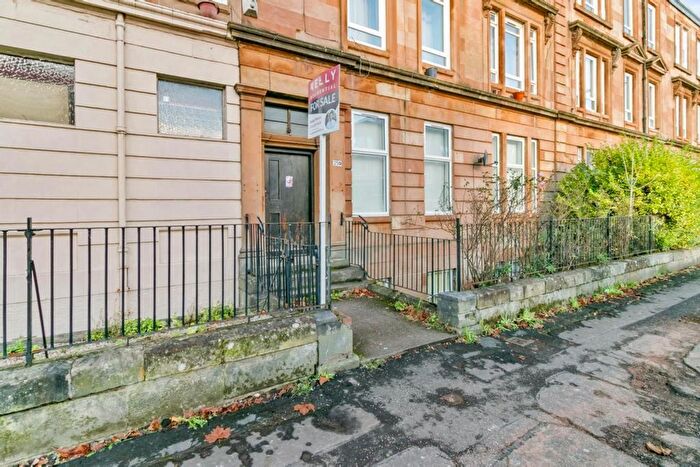 3 Bedroom Flat For Sale In Paisley Road West, Kinning Park, G51