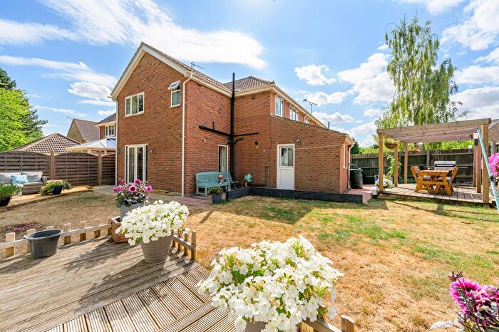 3 Bedroom Semi Detached House For Sale In Darby Close, Bury St. Edmunds, IP32