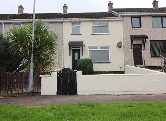 3 Bedroom Mid Terraced House For Sale In Lacken Walk, Newtownabbey, BT36