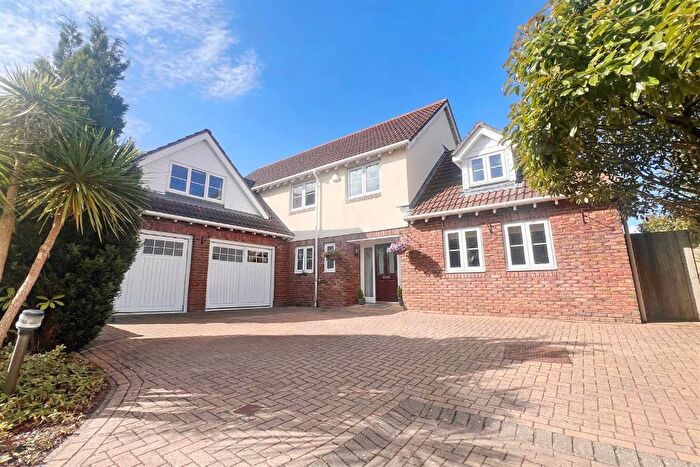 4 Bedroom Detached House For Sale In Church Road North, Portishead, BS20