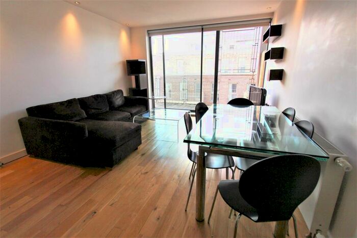 1 Bedroom Flat To Rent In Pentonville Road, Angel, N1