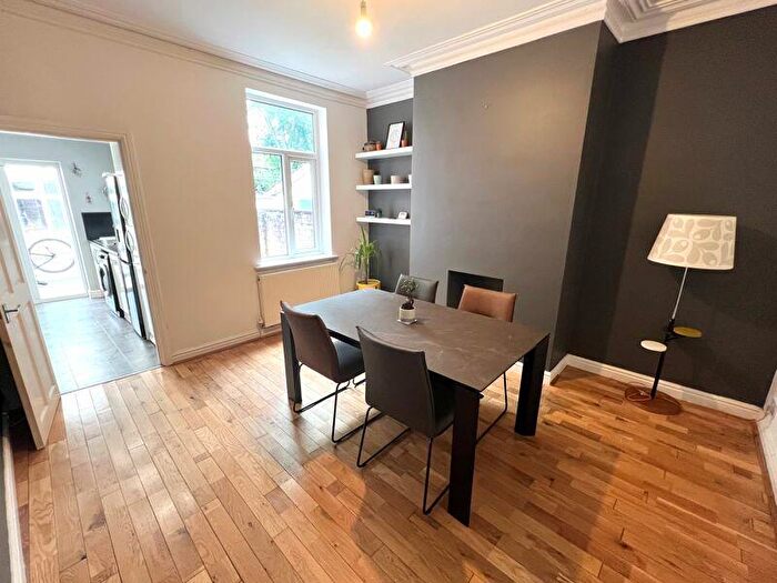 3 Bedroom Terraced House To Rent In Shakespeare Crescent, Manchester, M30