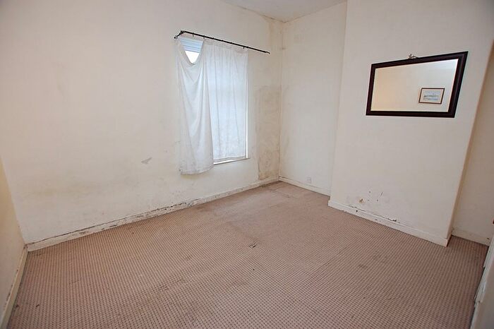 2 Bedroom Terraced House For Sale In Canterbury Street, Ashton-Under-Lyne, Greater Manchester, OL6