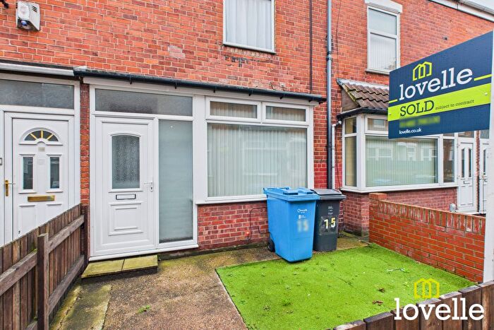 2 Bedroom Terraced House To Rent In Myrtle Avenue, Kingston Upon Hull, HU9