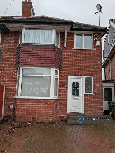 3 Bedroom Semi Detached House To Rent In Barn Lane, Solihull, B92