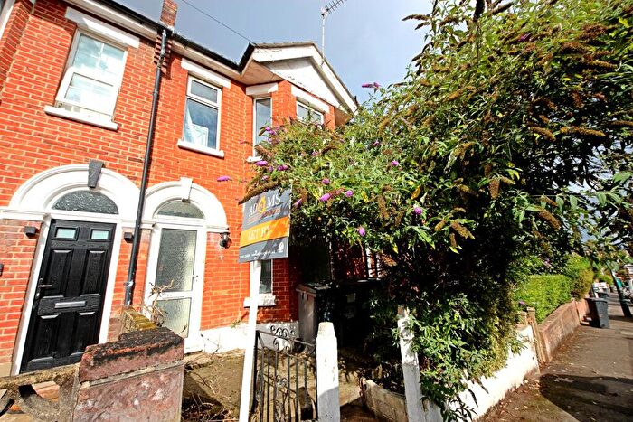 4 Bedroom Semi Detached House To Rent In Somerley Road, Winton, Bournemouth, BH9