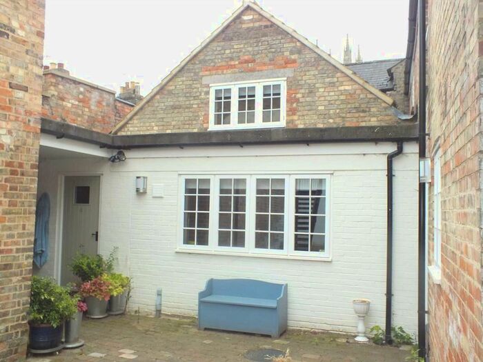 1 Bedroom Flat To Rent In Smokey Mews, High Street, St Neots, PE19