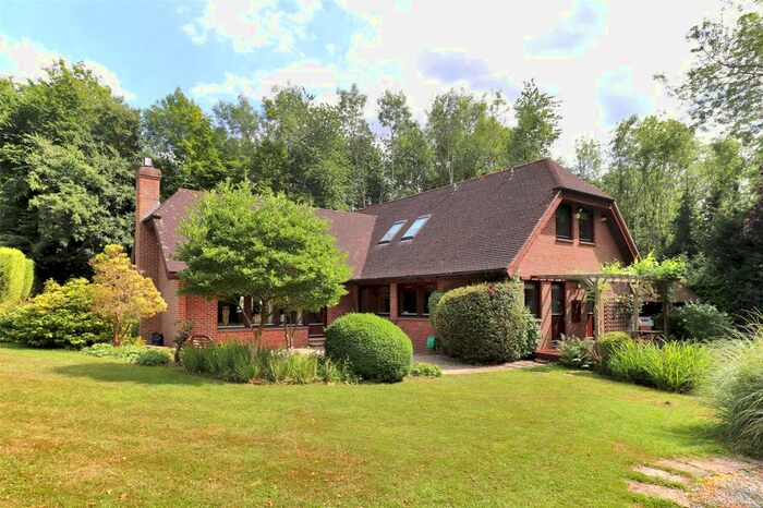 5 Bedroom Detached House For Sale In Pluckley, Ashford, Kent, TN27