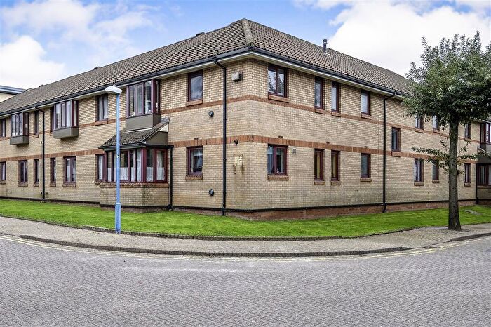 2 Bedroom Apartment To Rent In Trawler Road, Maritime Quarter, SA1