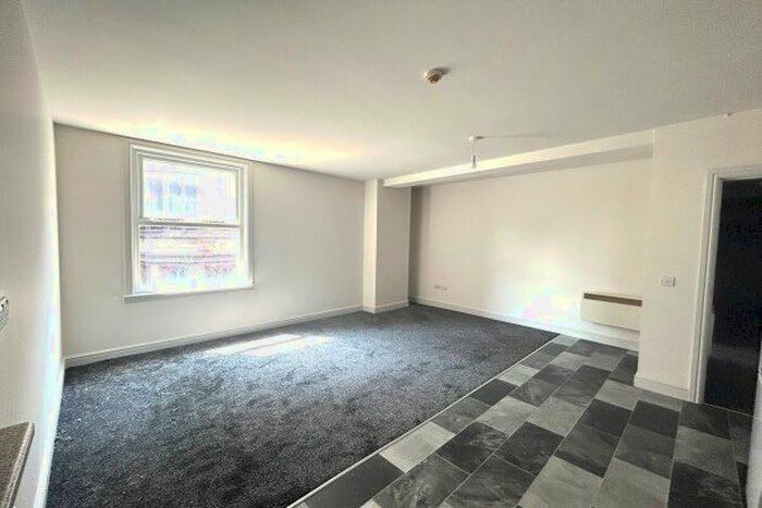 1 Bedroom Flat To Rent In Westmorland Street, Wakefield, WF1