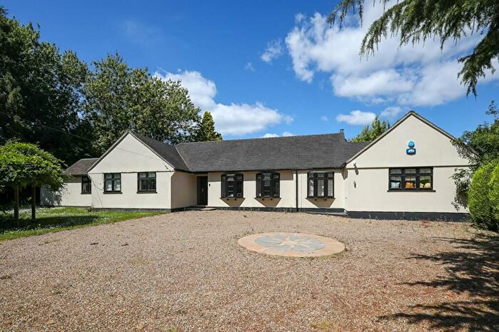 4 Bedroom Detached House For Sale In Buckhurst Road, Westerham, TN16