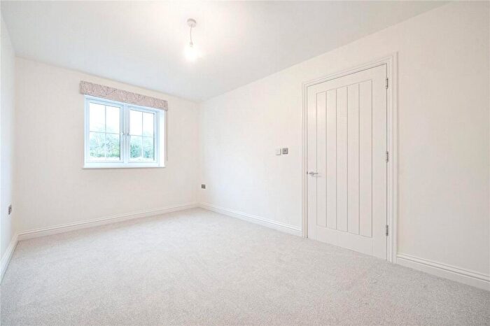 2 Bedroom Bungalow For Sale In Orchard Way, Bramley, Tadley, Hampshire, RG26